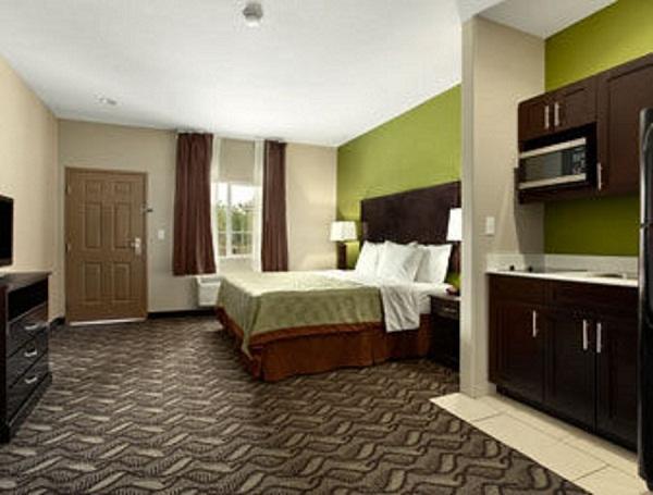 Super 8 By Wyndham Mansfield La Hotel Szoba fotó